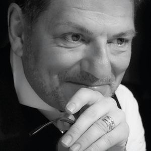 Meet your Posher, Gilles